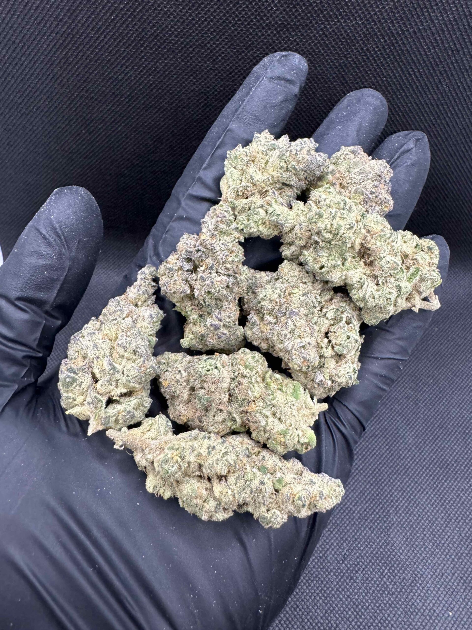 Marshmallow Mountain By. Exotic THC 2530 🚀 MoonLight