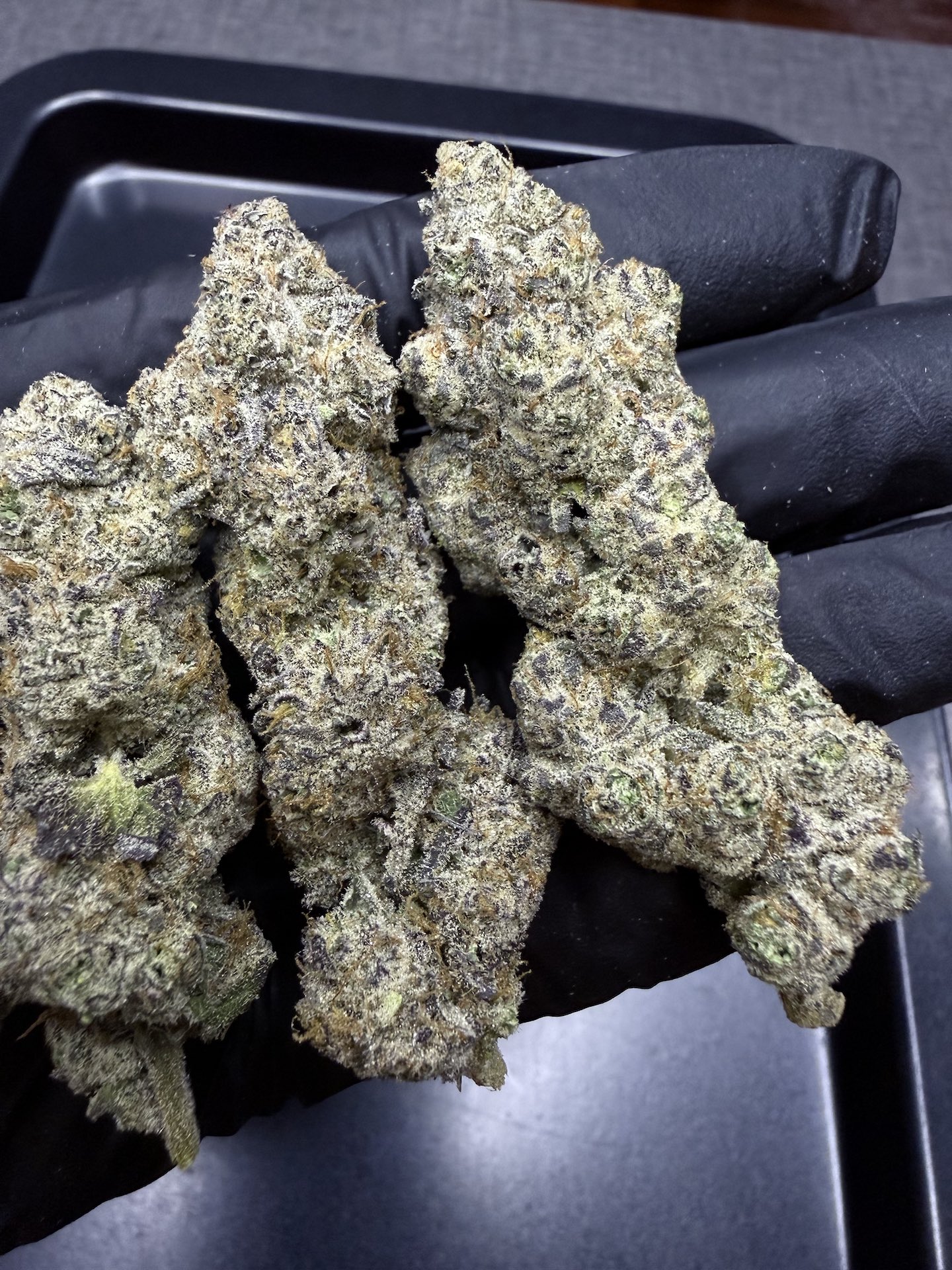 Giggle Gas By. Solfire Gardens THC 25-30% - Image 4