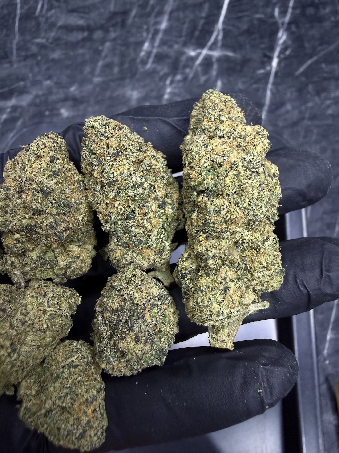 Pineapple Express By. Barney's Farm THC 25-30% - Image 3