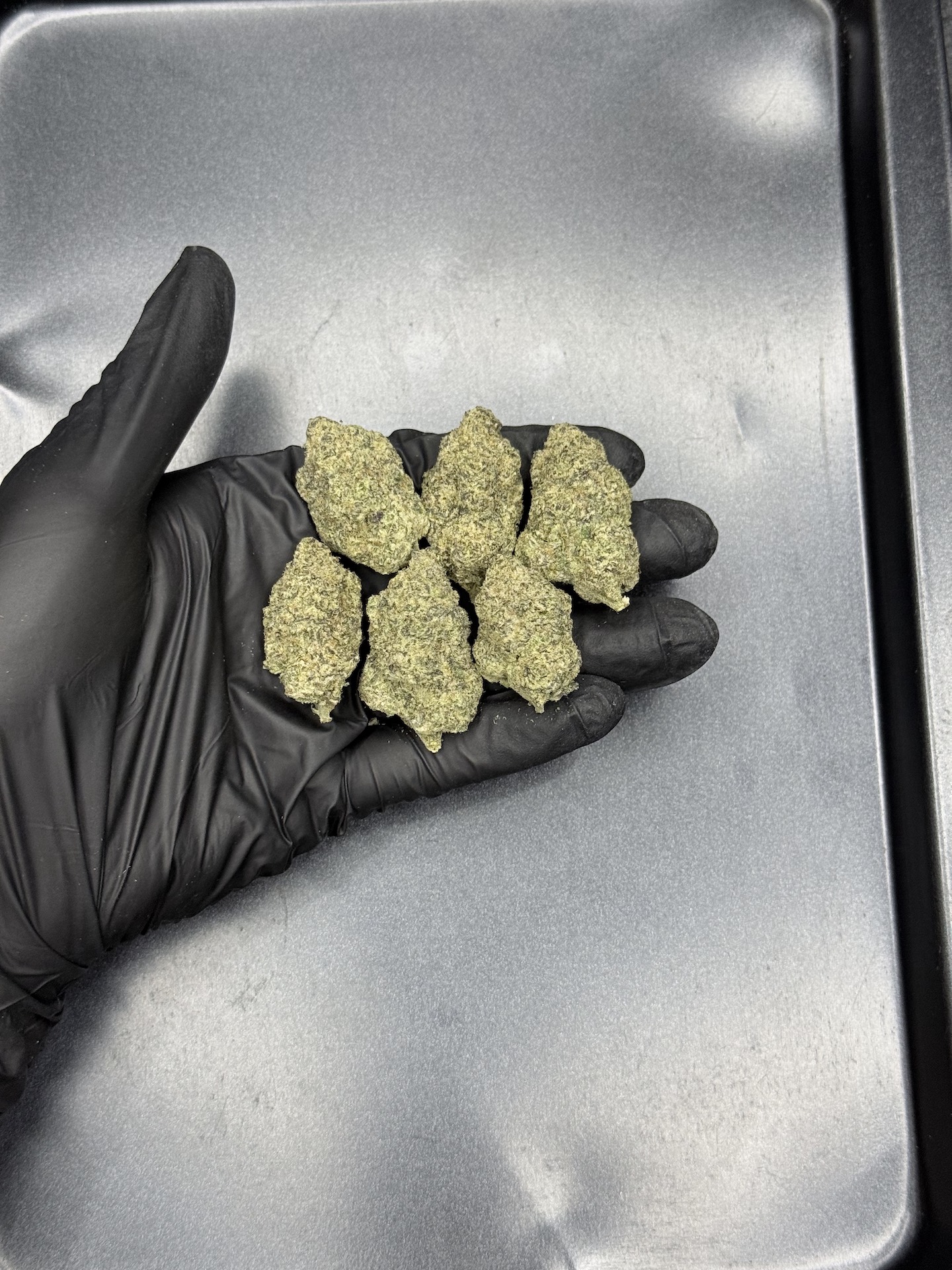 Pink Rozay By. Cookies Fam Genetics THC 25-30% ð - Image 2
